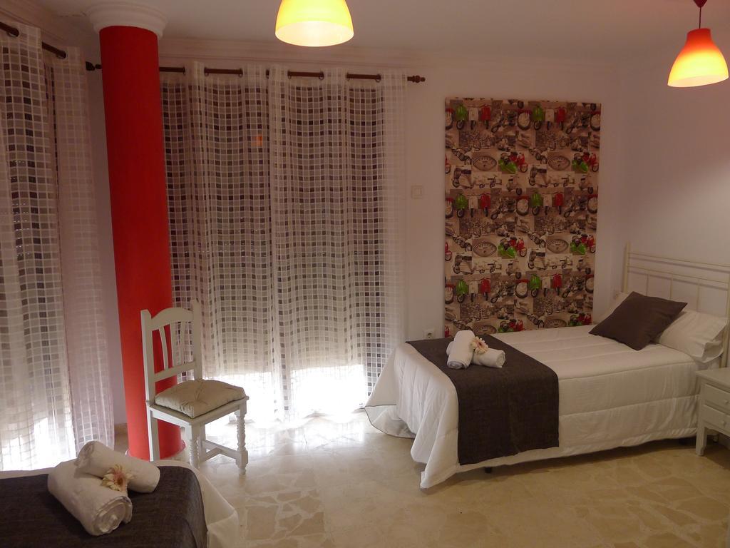 Hostel Conil Conil De La Frontera Luaran gambar